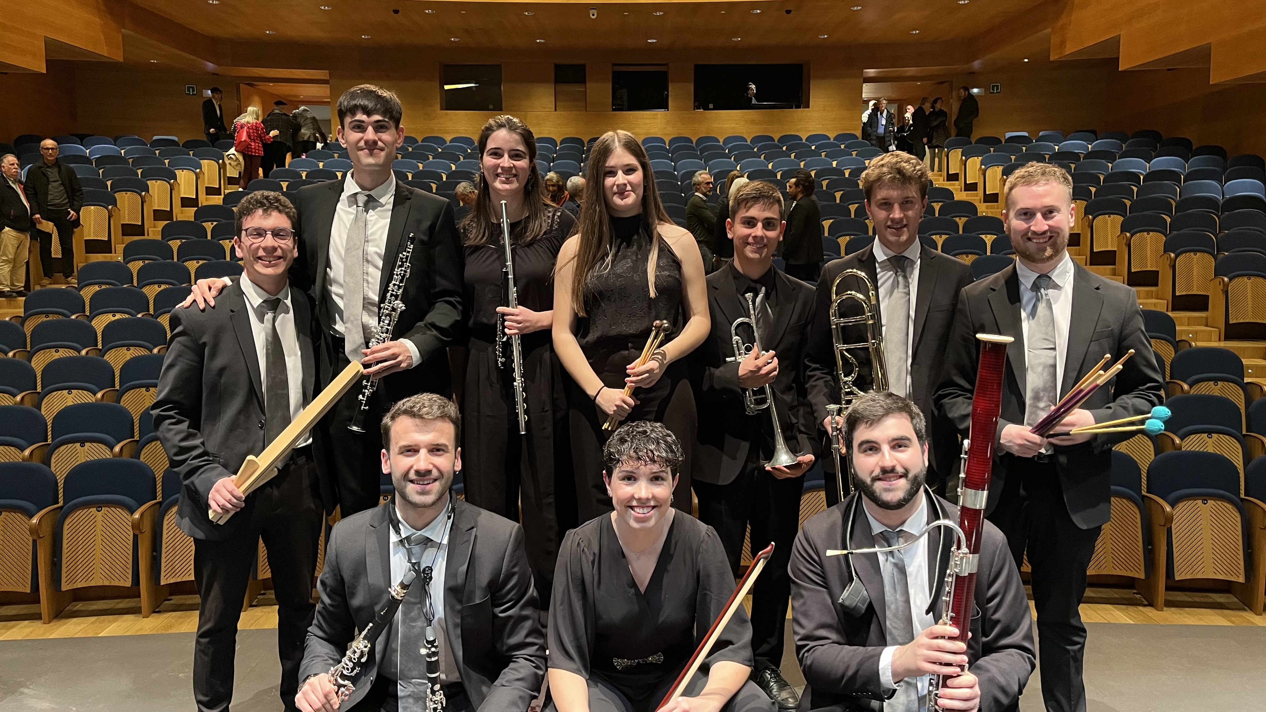 Alumnado del Conservatorio Superior de Música de Navarra actúa junto con la Orquesta Sinfónica de Navarra en el concierto homenaje a González Acilu